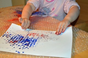 Bubble Wrap Painting and Printing - Simple Fun for Kids