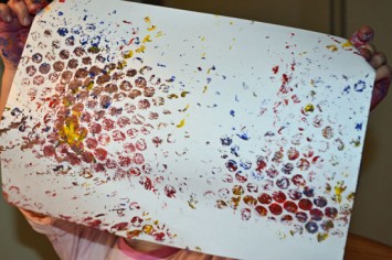 Bubble Wrap Painting and Printing - Simple Fun for Kids