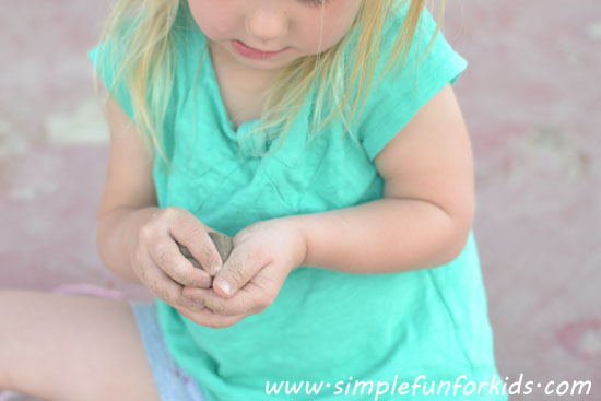 How we made sand slime with LOTS of sand and had lots of fun with it!