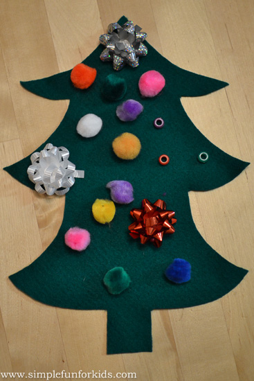 Super quick Christmas tree busy bag - when you need something to keep the kids busy and only have 10 minutes to put it together!