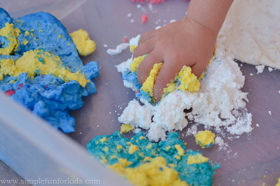 Sensory Activities for Kids: Foam dough made from shaving cream and cornstarch - such a super fun texture!
