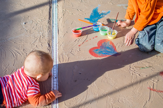 Art for Kids: Homemade vibrant chalk paint that can be applied smoothly with a paintbrush! Requires only two ingredients!