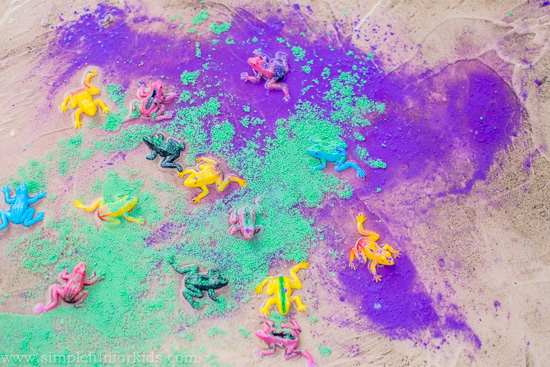 Art for Kids: Painting a puddle with powder tempera and glitter!