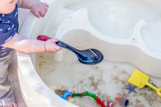 Sensory Activities for Kids: Coral Reef Sensory Soup - simple water play, perfect for all ages and for play dates!