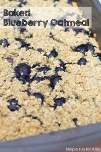 Baking with Kids: Simple and delicious baked blueberry oatmeal recipe - try it for breakfast tomorrow!
