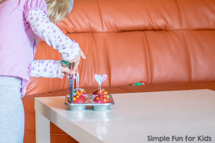 Sensory Pretend Play: Invitation to Create Play Dough Cupcakes