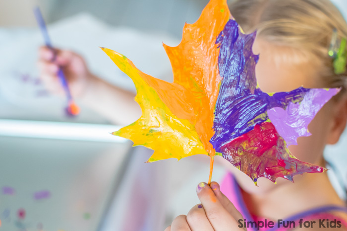 Art Projects for Kids: Painting Leaves - simple and oh so beautiful!