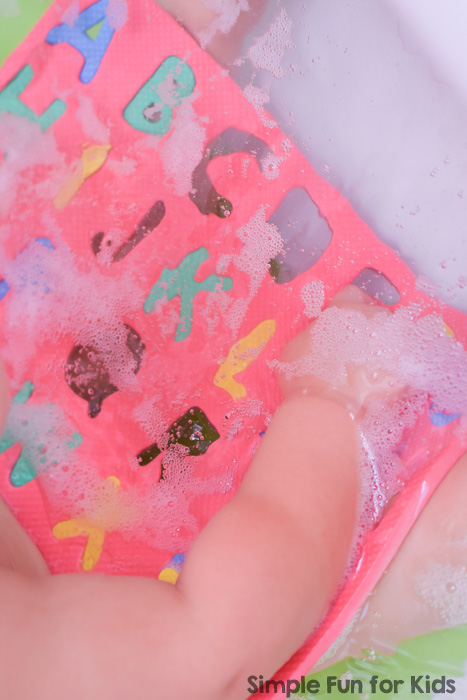 Kids don't want to get into the bathtub? Make it more interesting and sneak in some literacy with this Bathtub Play with Foam Letters activity! My toddler loved it, and it works great for preschoolers, too!