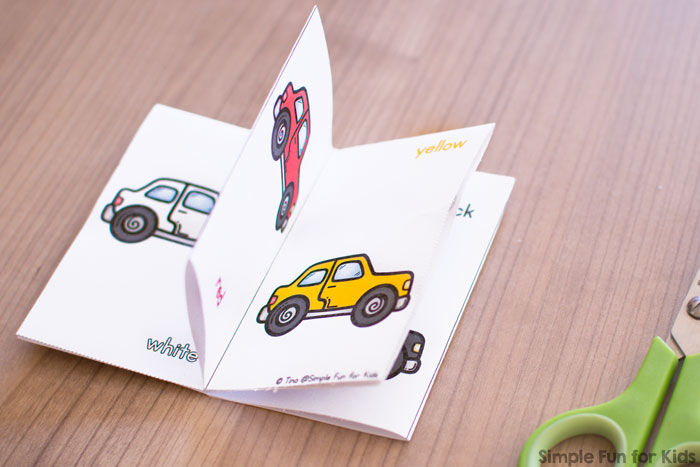 Does your toddler or preschooler love cars? Help him or her learn colors with this cute printable Colorful Cars Mini Folding Book! One sheet of paper, no duplex printing, minimal cutting - so easy to put together!