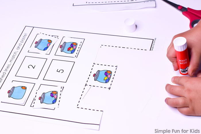 Cutting and pasting is so much fun! This printable Candy Counting Cut and Paste Worksheet is a fun way to work on counting, number recognition, and fine motor skills for preschoolers and kindergarteners.
